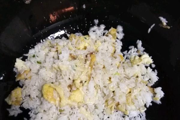 蛋炒饭的做法图解6