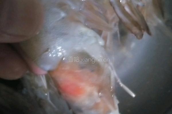 蒜蓉粉丝开边虾的做法图解2