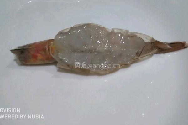 蒜蓉粉丝开边虾的做法图解5