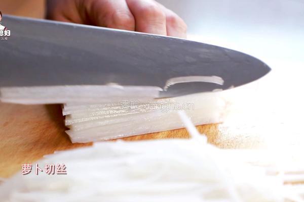 炎热的夏日，无法拒绝的清爽-韩式辣拌萝卜丝的做法图解2