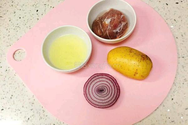 猪肉土豆饼的做法图解1