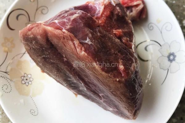 香煎牛肉片的做法图解1