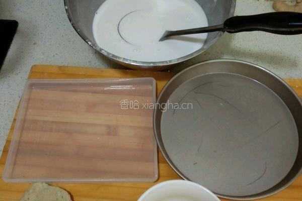 自制简易面粉凉皮的做法图解2