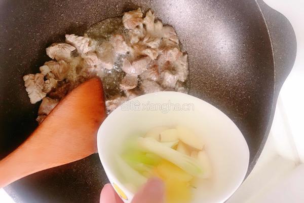 西红柿炖牛肉的做法图解15