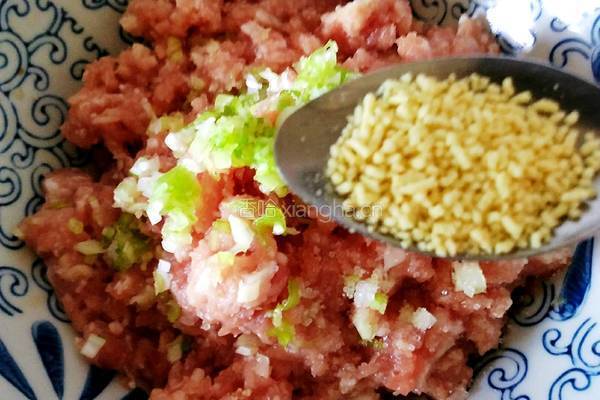 猪肉萝卜缨馅饼的做法图解10