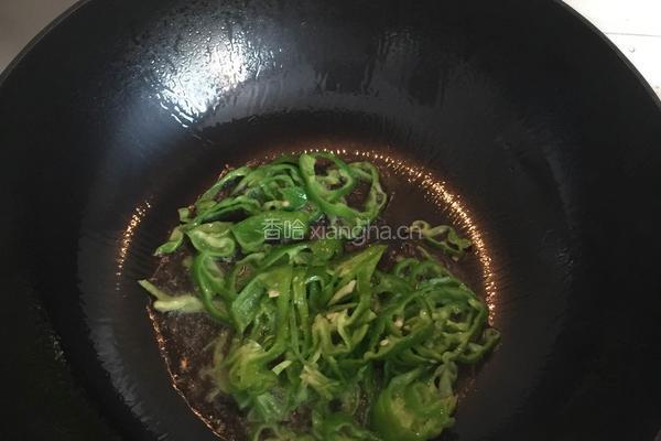 青椒炒鸡蛋的做法图解9