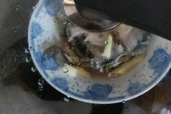 清蒸野生甲鱼的做法图解4