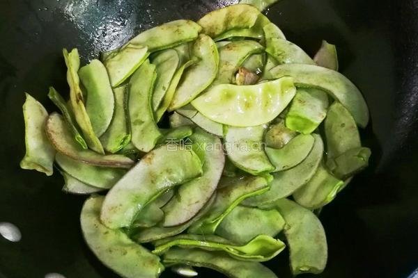 肉末焖扁豆角的做法图解8