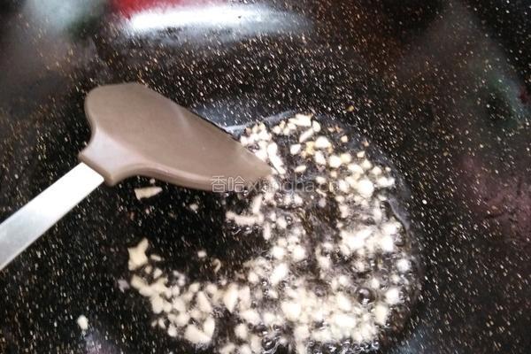 普宁豆酱炒麻叶的做法图解3