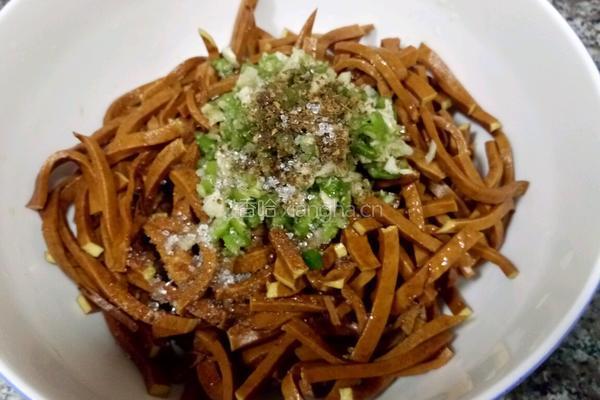 凉拌豆腐丝的做法图解8