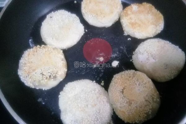 梅干菜烧饼和麻将火烧的做法图解6