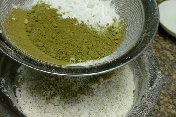 快手餐点『抹茶华夫饼』的做法图解4