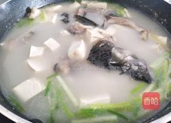 简单鲫鱼豆腐汤的做法图解4