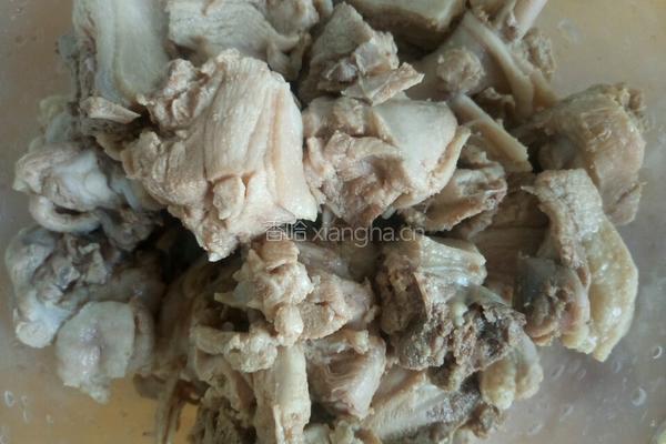 鸭腿炖土豆胡萝卜的做法图解4