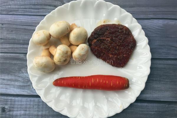 黑椒牛排炒蘑菇的做法图解1