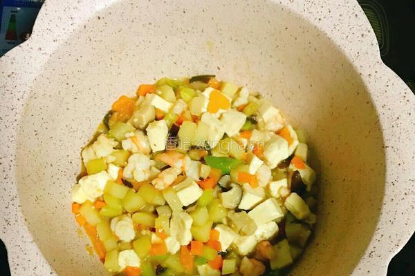 小熊鲜虾杂蔬豆腐的做法图解8