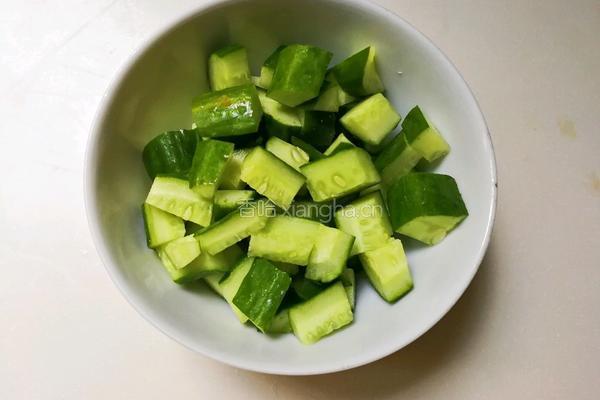 法式沙拉酱午餐肉夹荷叶饼的做法图解3
