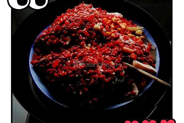 剁椒鲢鱼的做法图解7