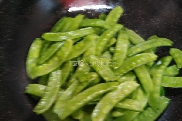 清炒豌豆的做法图解4
