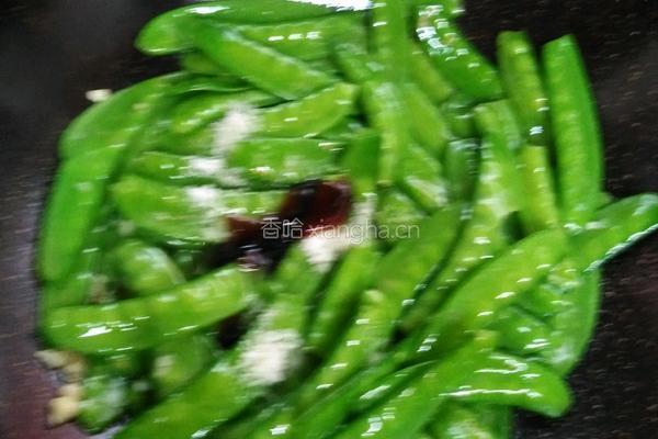 清炒豌豆的做法图解5