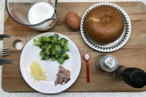 青花菜火腿烤贝果 不爆卡伪咸派的做法图解1