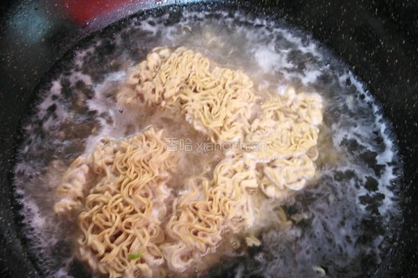 蔬菜炸酱面的做法图解9