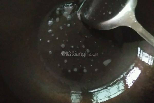 芹菜炒腊肠的做法图解4