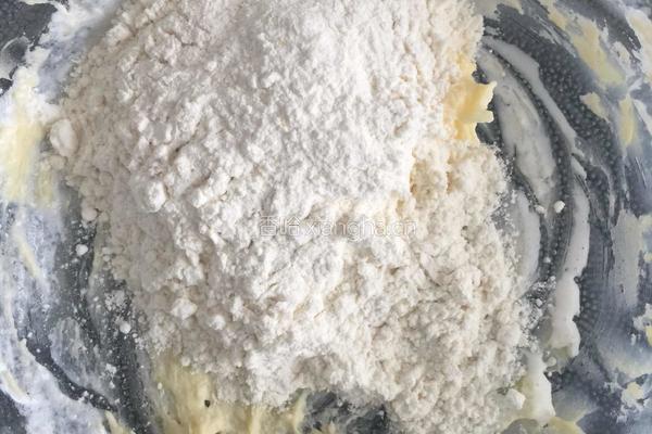 采姑凉的小蘑菇的做法图解2
