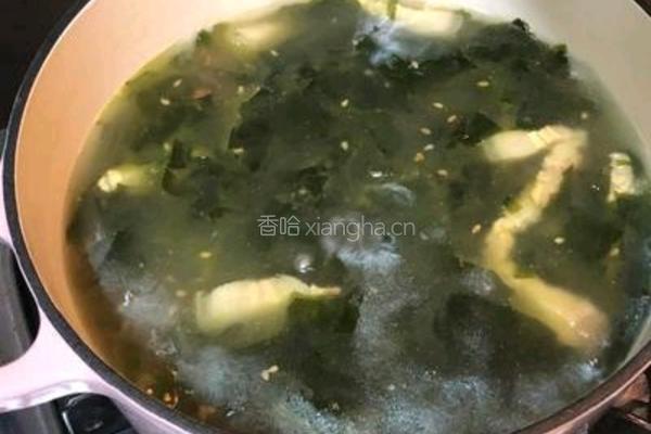 五花肉海带芽蛋花汤的做法图解5