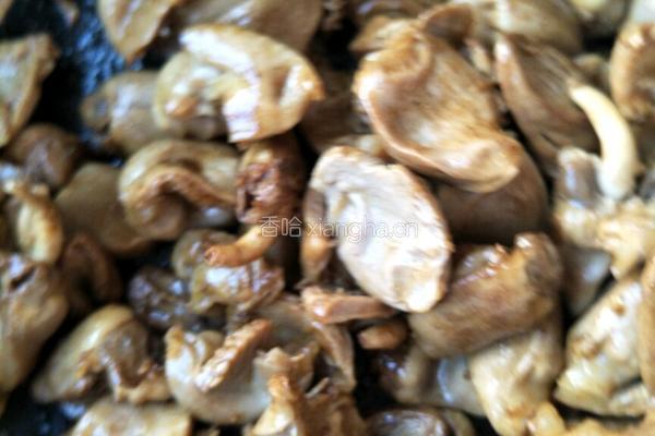 珍心蘑菇炖土豆的做法图解18