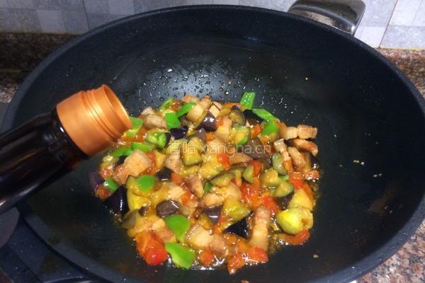 双茄烧肉的做法图解12
