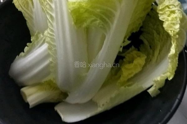 泰式凉拌娃娃菜的做法图解1