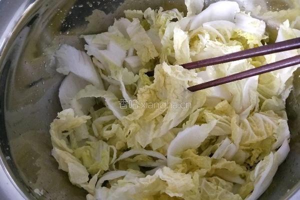 泰式凉拌娃娃菜的做法图解3
