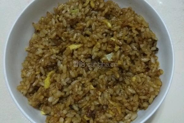 快手早餐之酱油炒饭（全家份）