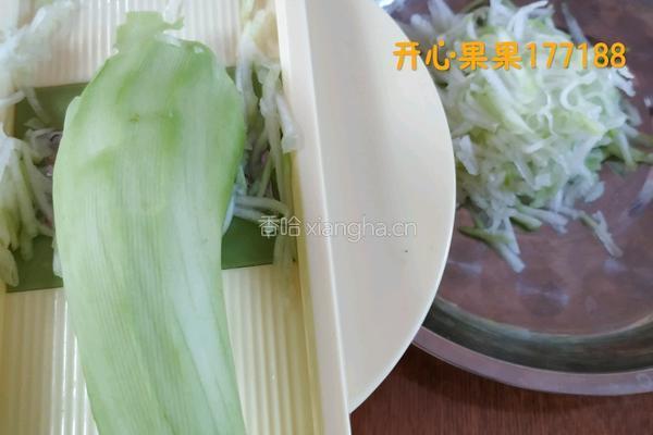 鲜虾疙瘩汤的做法图解1