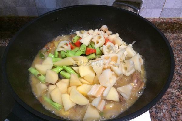 农家烧土鸡的做法图解10