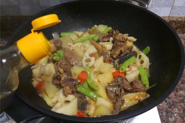 农家烧土鸡的做法图解11