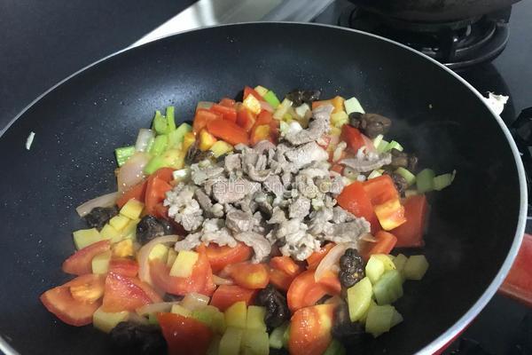西红柿羊肉揪面的做法图解6