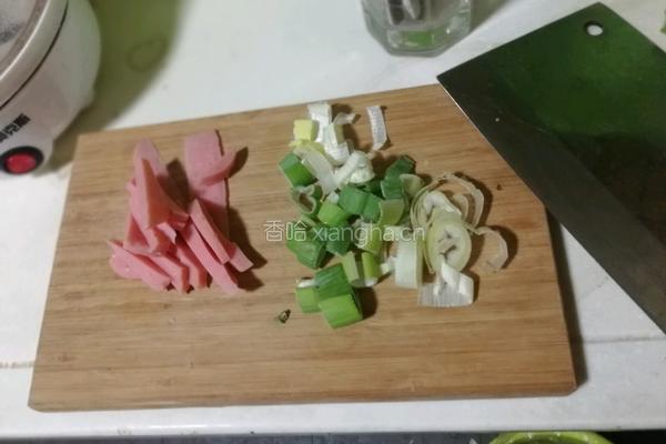 金针菇火腿便当的做法图解1