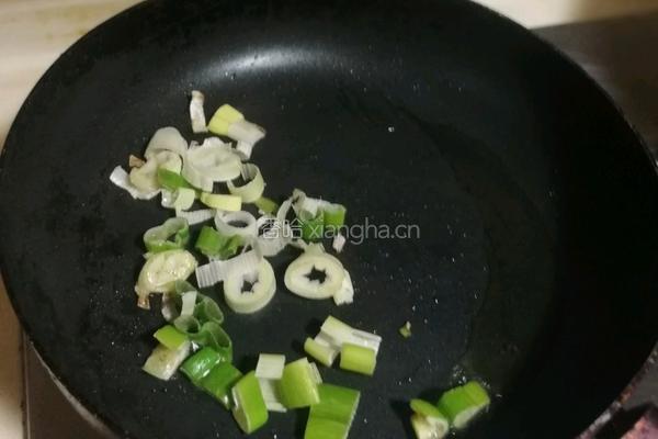 金针菇火腿便当的做法图解3