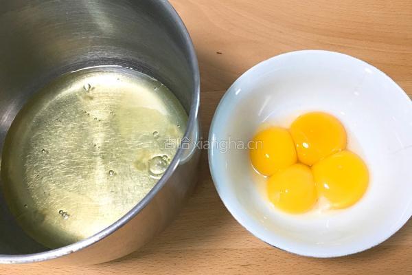 巧克力双色蛋糕卷的做法图解4
