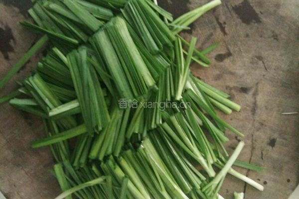 韭菜炒豆芽的做法图解3