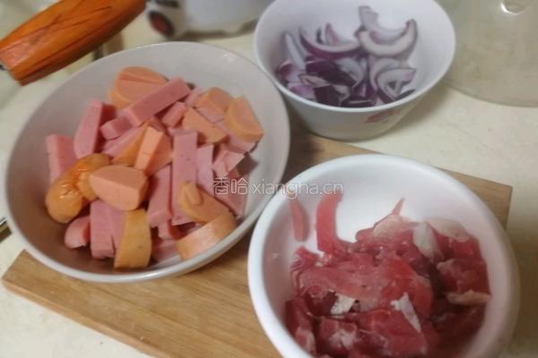 榨菜肉丝盖面的做法图解1