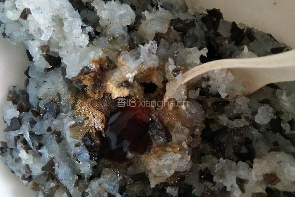 木耳虾肉小金鱼馄饨的做法图解4