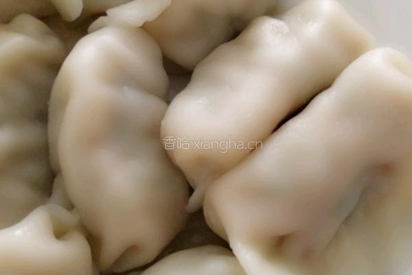青椒肉馅饺子的做法图解5