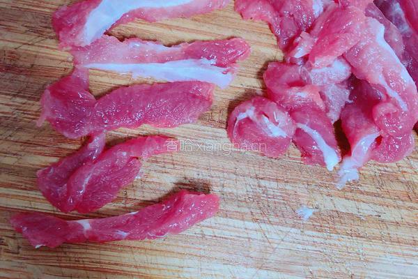 香炸小酥肉的做法图解2
