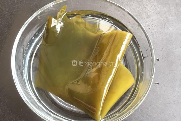 薏米海带汤的做法图解3