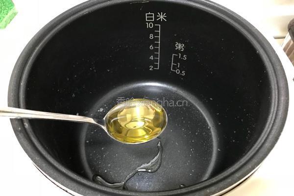 电饭煲焗鸡的做法图解4