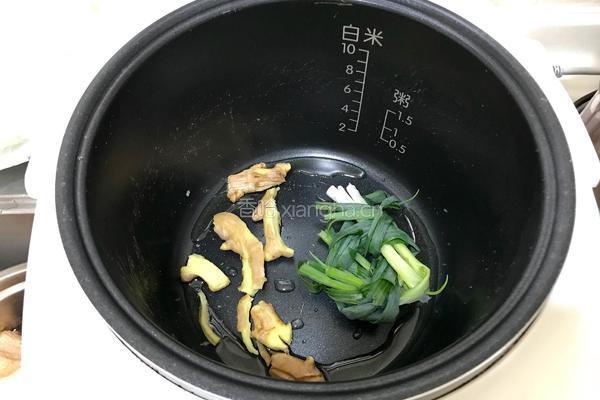 电饭煲焗鸡的做法图解5