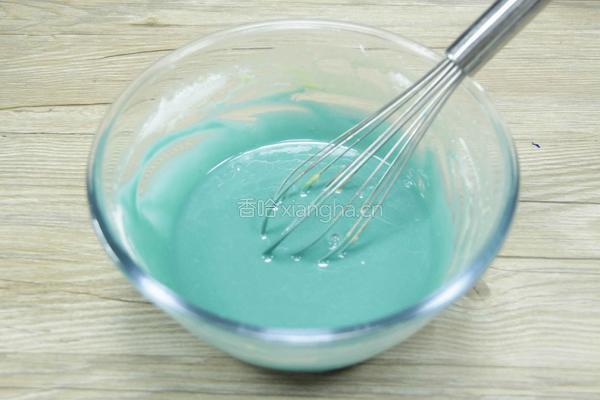 碟豆花蛋糕卷的做法图解5